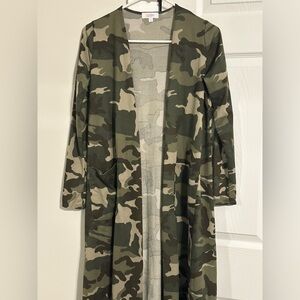 Lularoe Sarah cardigan duster- CAMO rare! Nwot